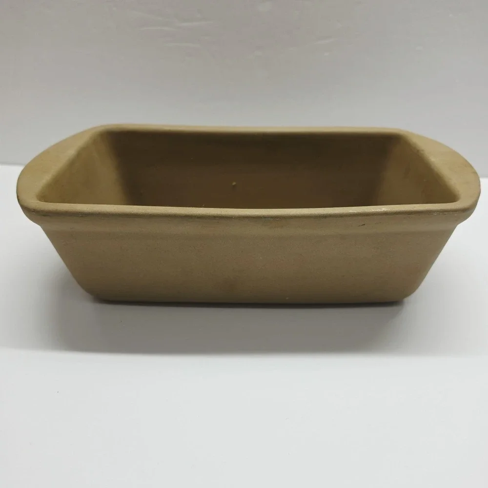 Pampered Chef Family Heritage Collection Stoneware Bread Loaf Pan 9x5 Inch USA